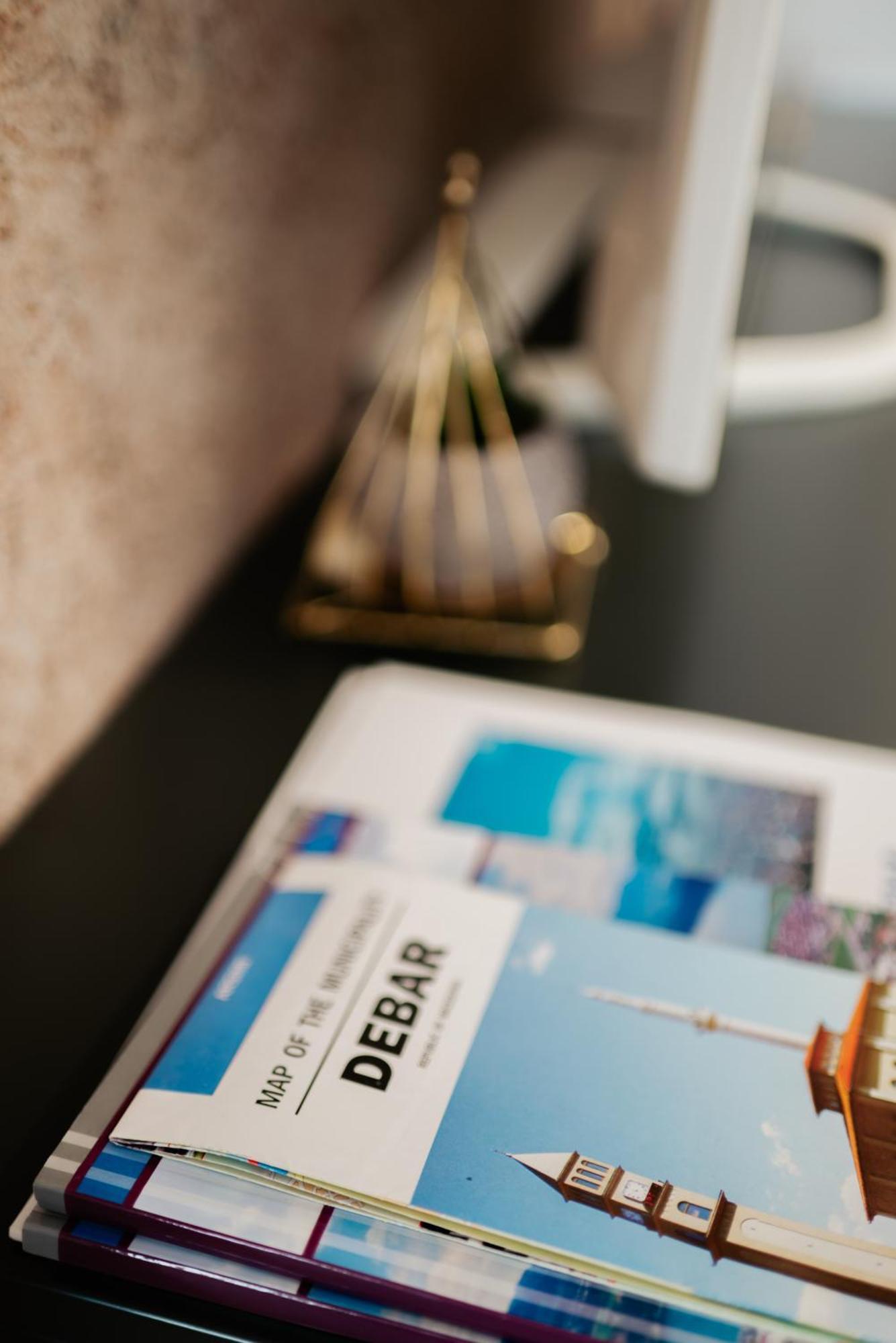 Froa Luxury Apartment Debar Buitenkant foto