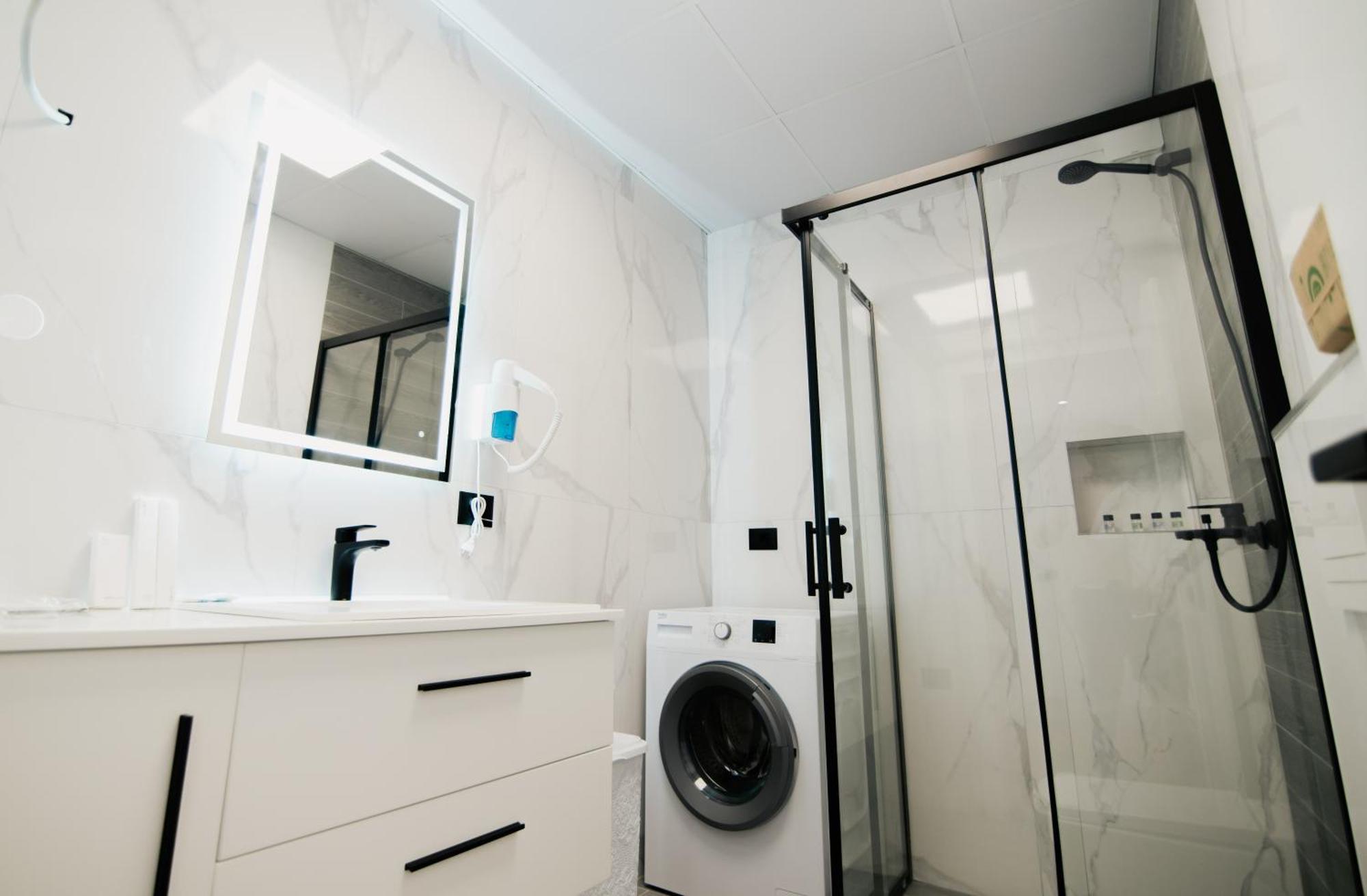 Froa Luxury Apartment Debar Buitenkant foto