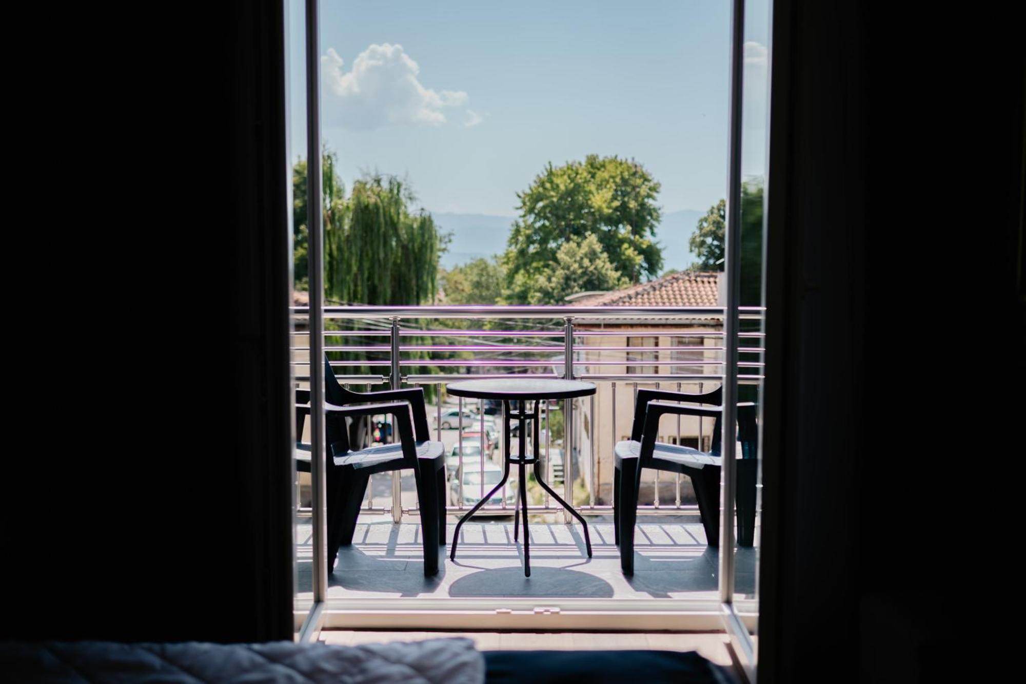Froa Luxury Apartment Debar Buitenkant foto