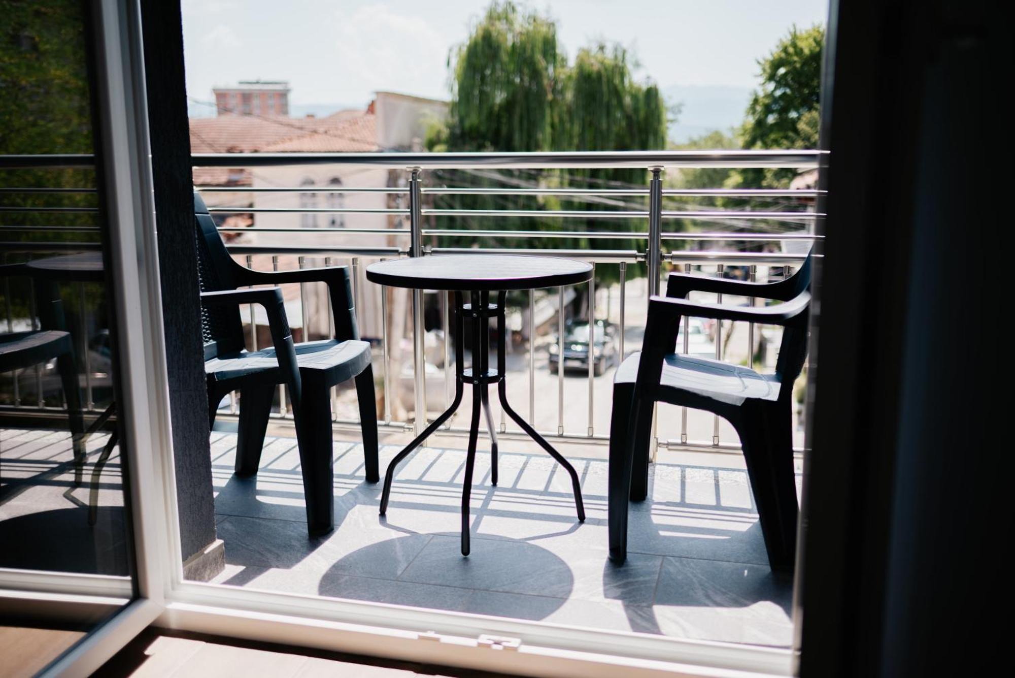 Froa Luxury Apartment Debar Buitenkant foto