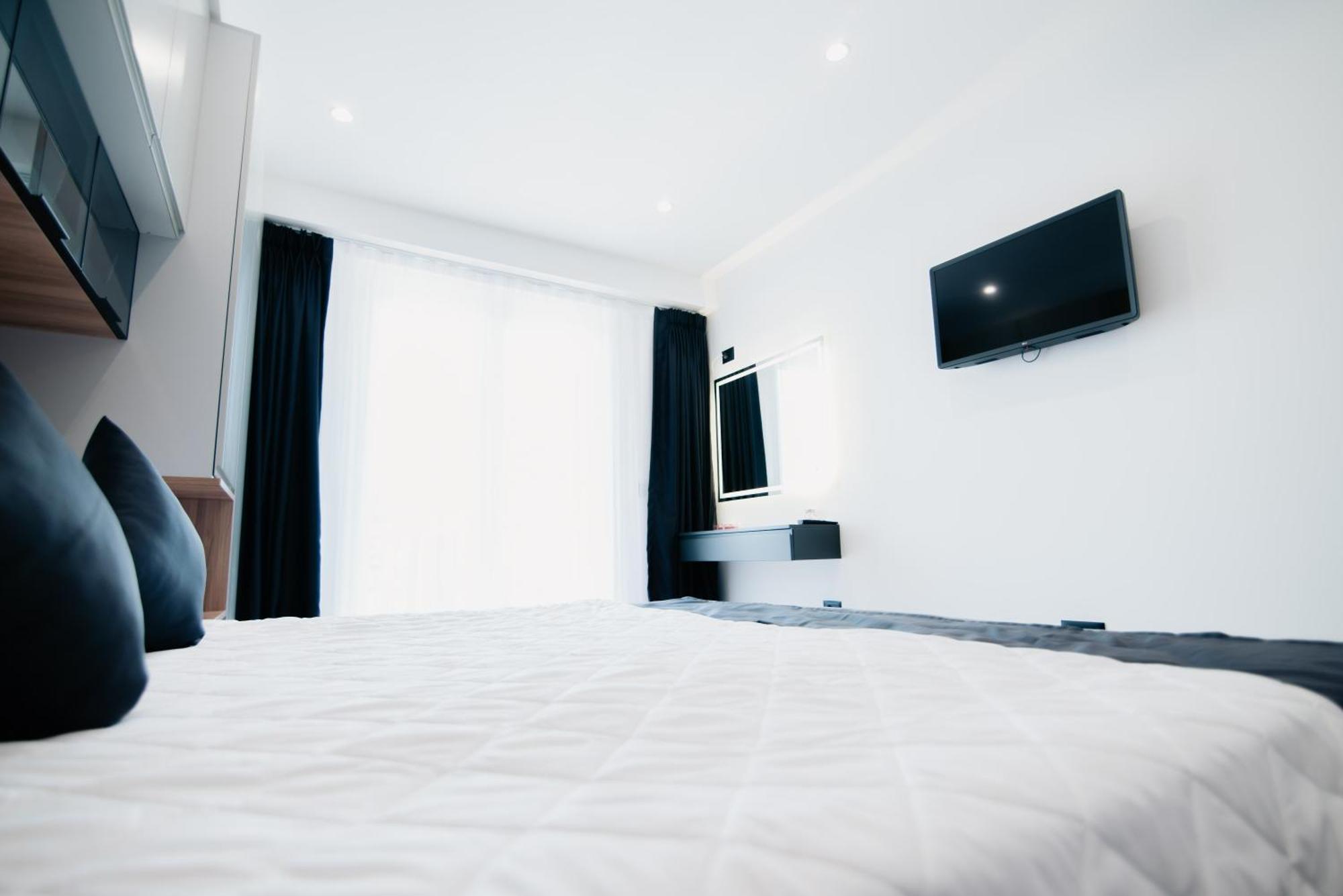 Froa Luxury Apartment Debar Buitenkant foto